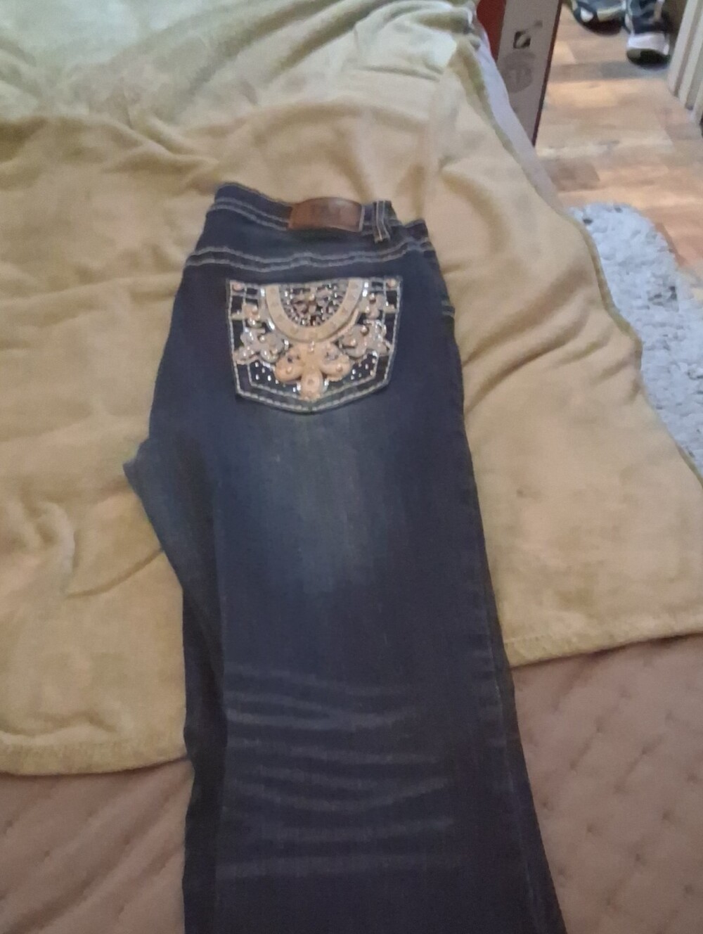 Embellished Dark Blue Women's Jeans